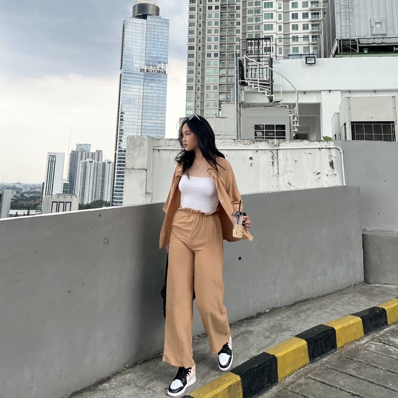 ESSI Sagi Set (top and pants)-1