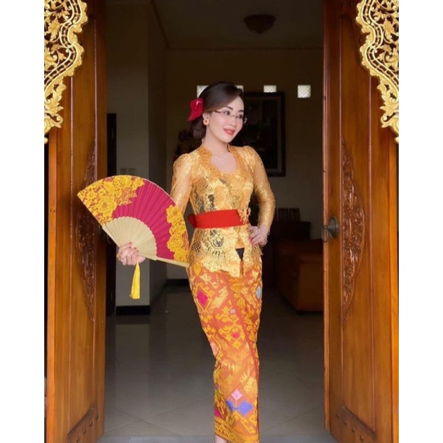 Souvenir Nikahan Souvenir Kipas (Bisa ukir nama kamu di tangkai kipas free)