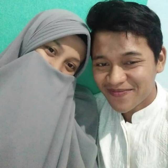 adelis23