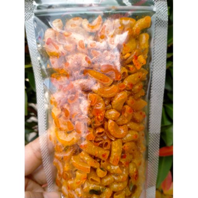 

Makaroni pedas daun jeruk 90gr