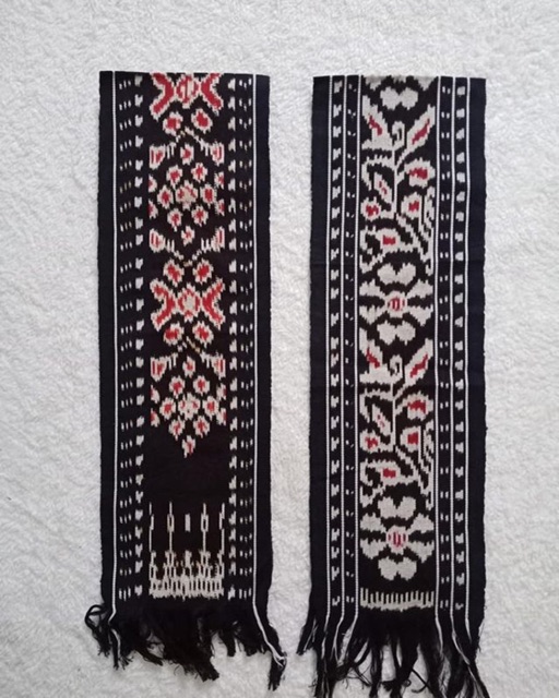 Syal Tenun
