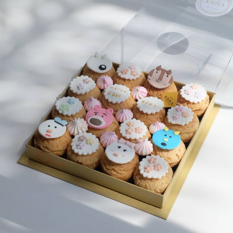 

Kue Soes craqueline/Choux Craqueline Set 16 Full Fondants