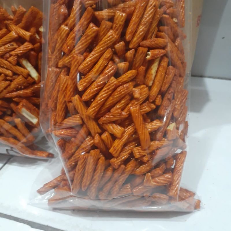 

SNACK STIK JAIPONG/PANG PANG STICK PEDAS MANIS 1KG/CEMILAN KILOAN