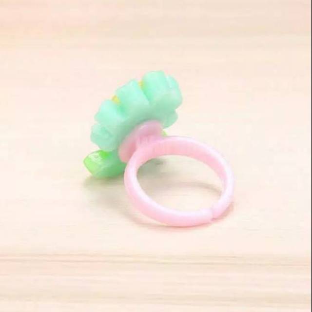 Mainan Cincin Anak Anak Bahan Plastik