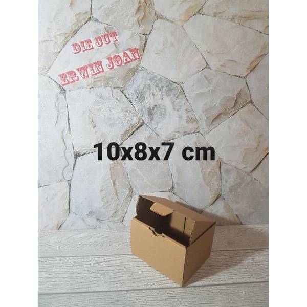 

Kardus Box uk. 10x8x7 cm Kotak Kardus Die Cut