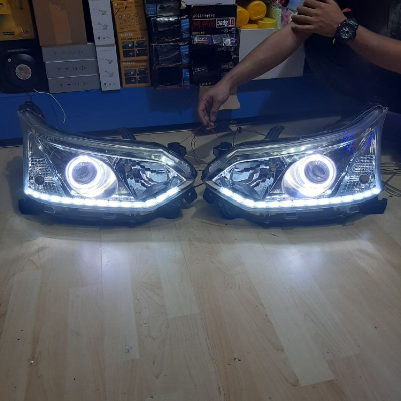 Head lamp avanza veloz xenia 2016 - 2018 Custom Led Drl Sein Running