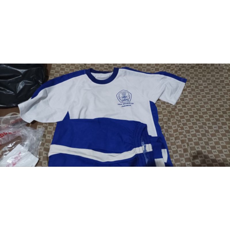 seragam olahraga sman 50 Jakarta