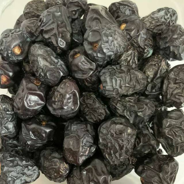 

Kurma Ajwa Medium