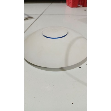 Ubiquity Unifi AP AC LR