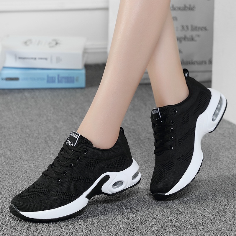 Sepatu Olahraga Sneakers Perempuan Spatu Jogging Sneaker Import Cewek SP-168