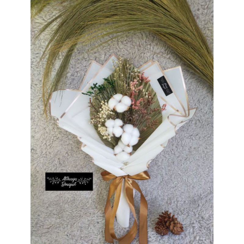 Bouquet Bunga Kering Besar