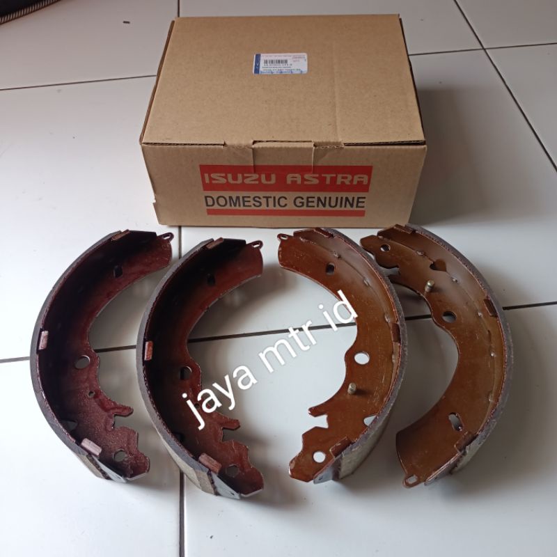 kampas rem belakang brake shoe Isuzu traga harga 1 set