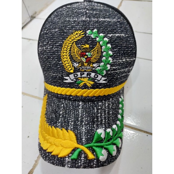 TOPI DPRD BAHAN TIKAR