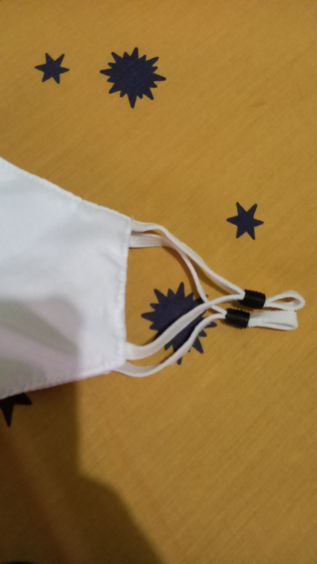 (cr) 1 Kantong Klip Masker Bahan Silikon Elastis Anti Slip