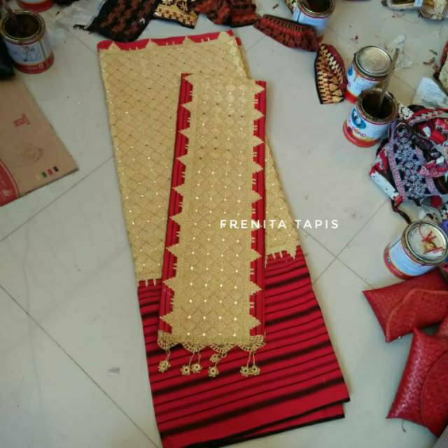 [BISA COD] Tapis jungsarat full matakibau kain tenun Merah Mama Papa