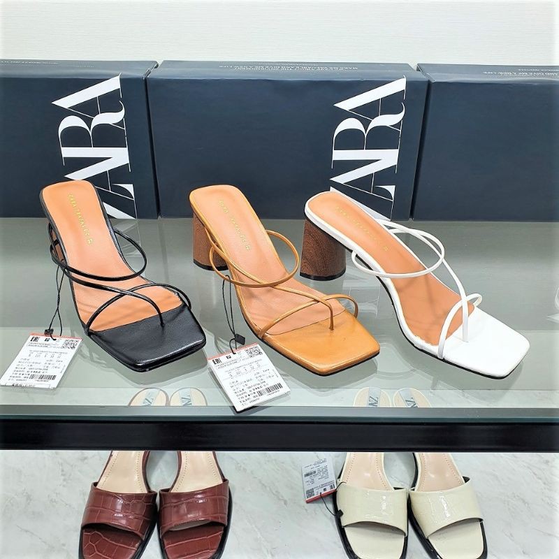 Z*RA leather heeled mules with chain