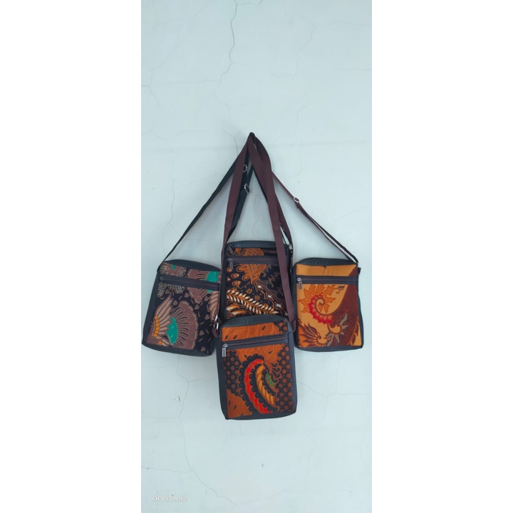 Tas Selempang Batik Full Motif Pria Wanita  / Tas Bahu Batik Corak Nusantara Bisa COD - Tas Batik Motif Corak