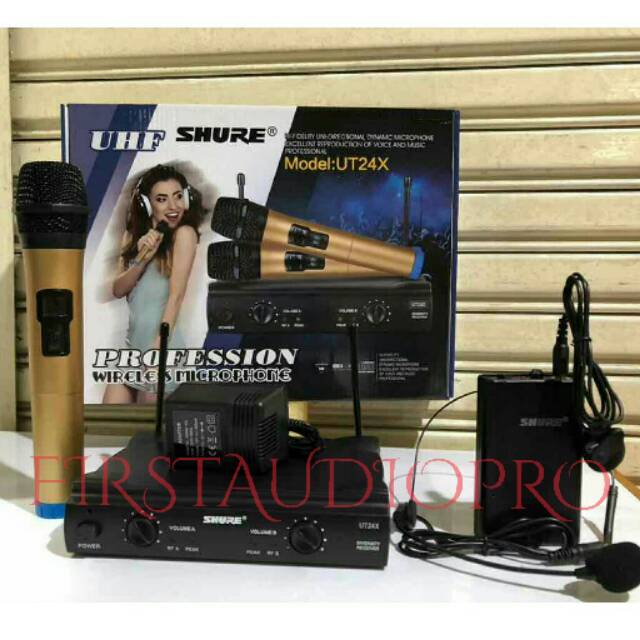 Mic Shure UT 24x Wireless Microphone 1handheld 1headset + Clip On