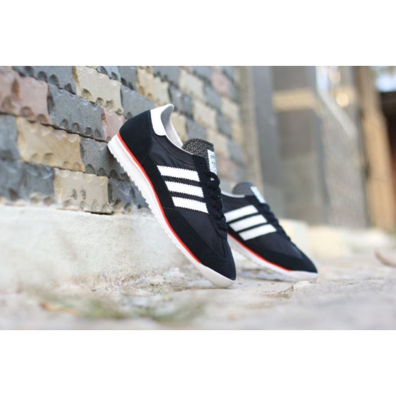ADIDAS SL72 BLACK WHITE Red