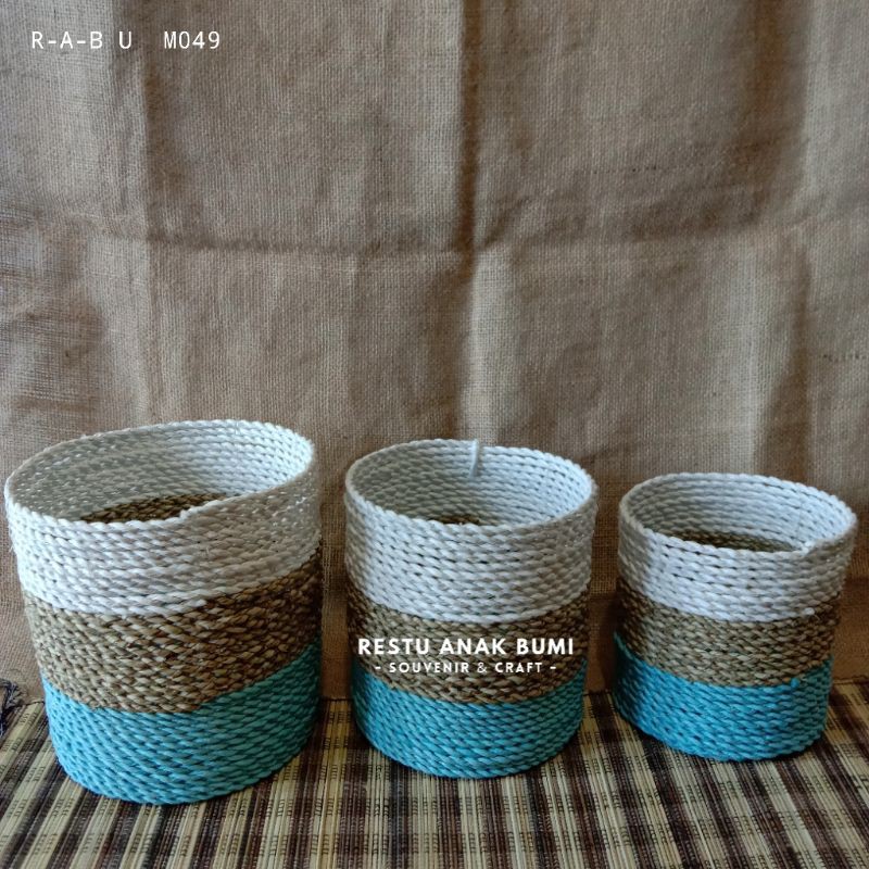 

Promo (M049) Loli Mini Biru Set |Room Decoration|Furniture|Cover Pot|Keranjang|Gift|Wadah|Basket|Vas