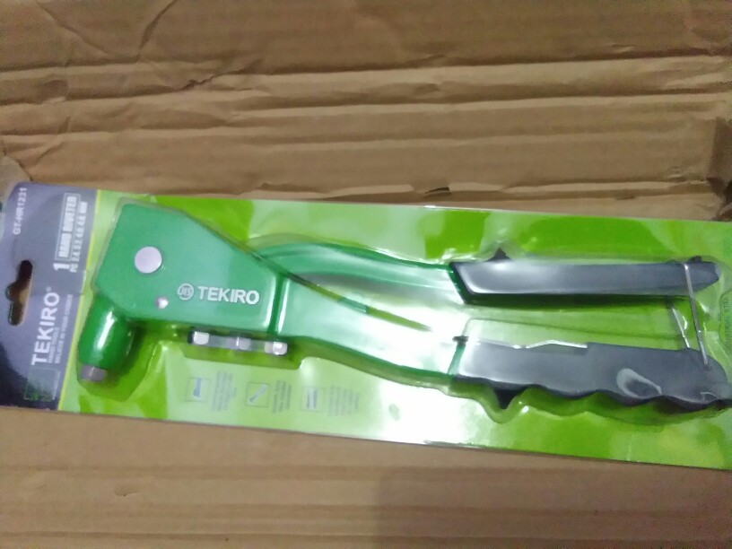 Tang Rivet Tekiro Gt-hr12321 (hijau) Mgj