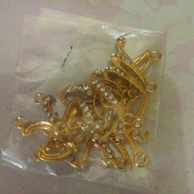 Huruf Latin Gold /lusin