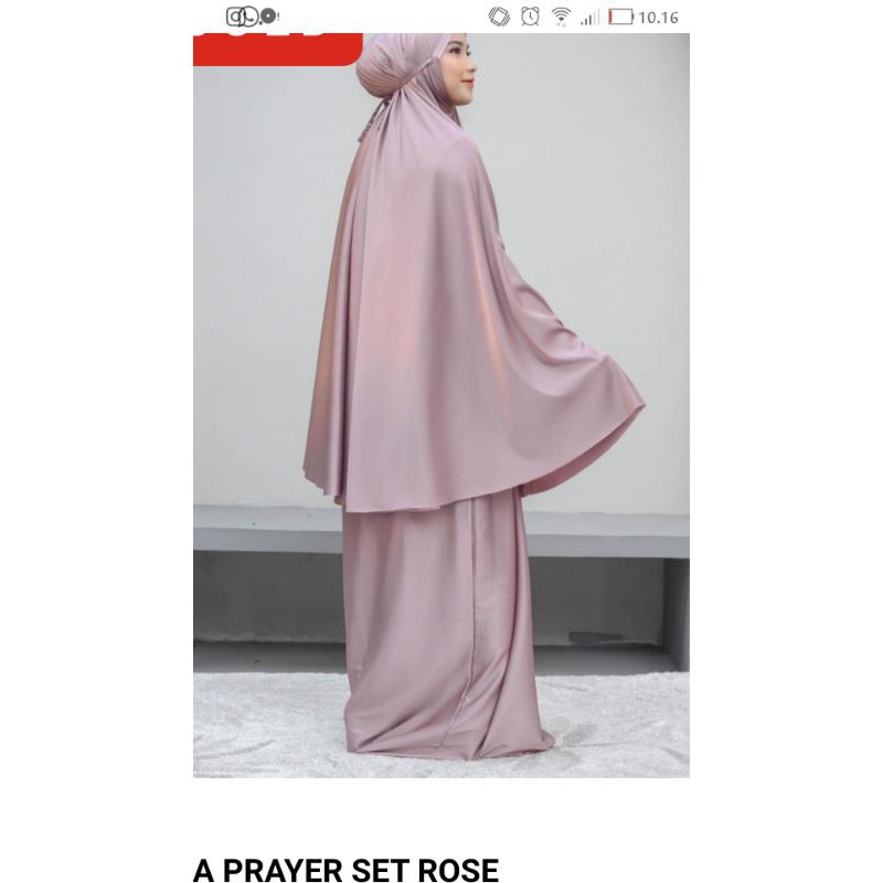 MECCA PRAYER SET BY LOCAL