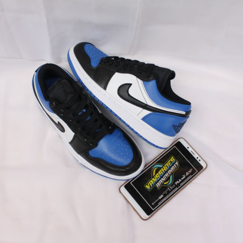 nike jordan 1 low royal toe