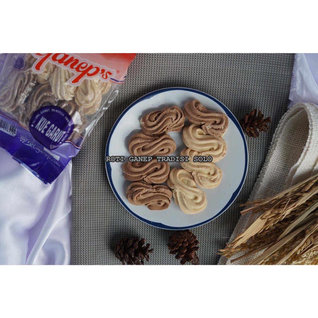 

KUE GARUT