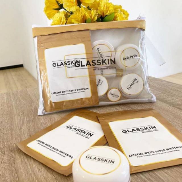 GLASSKIN EXTREME WHITE