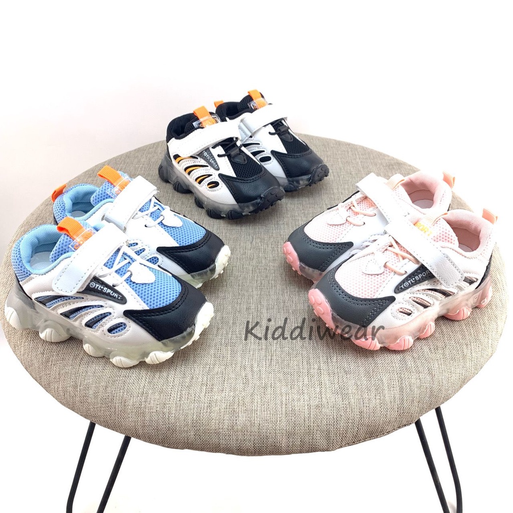 (Kiddiwear) Sepatu anak Led / Sepatu Anak Casual Import Usia 1-5 Tahun MBK69