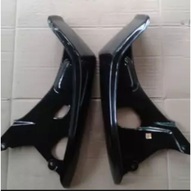 sayap Astrea grand Hitam