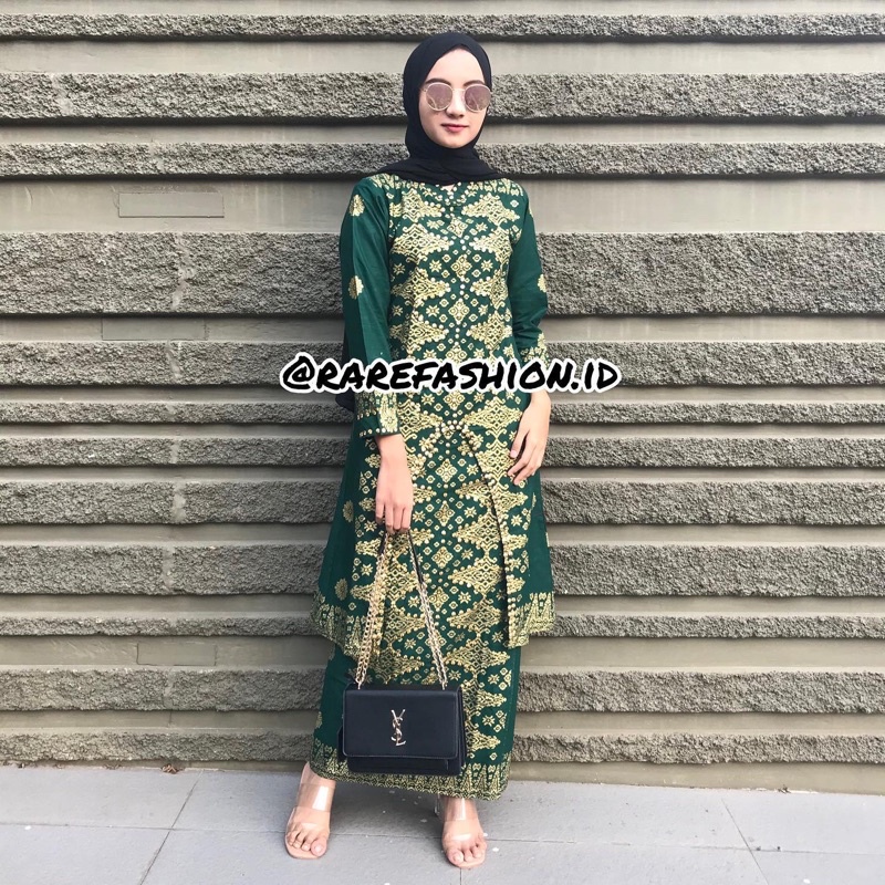 Set songket kurung