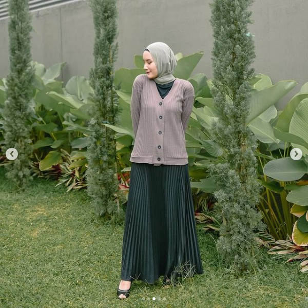 voxy cardy rajut wanita