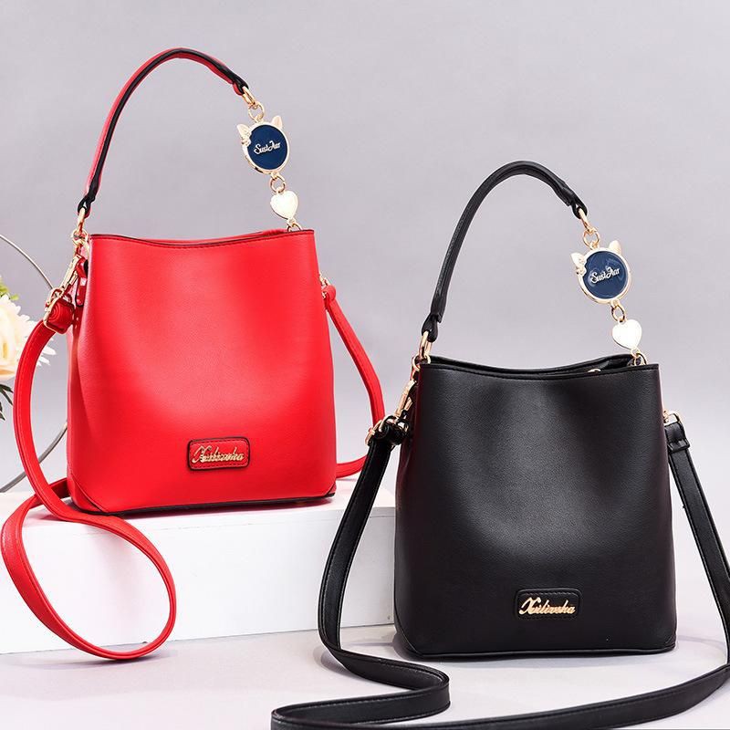 BJ72104 - BLACK/BLUE/GREEN/KHAKI/RED - TAS POLOS SLEMPANG JINJING TOTEBAG HANDBAG CASUAL MODIS TAS WANITA FASHION IMPORT MODIS ELEGAN TERMURAH TERLARIS TERBARU BAGSTORE JAKARTA TAS BATAM CR7541 JT1212 BQ3026 LT1834 EL5138