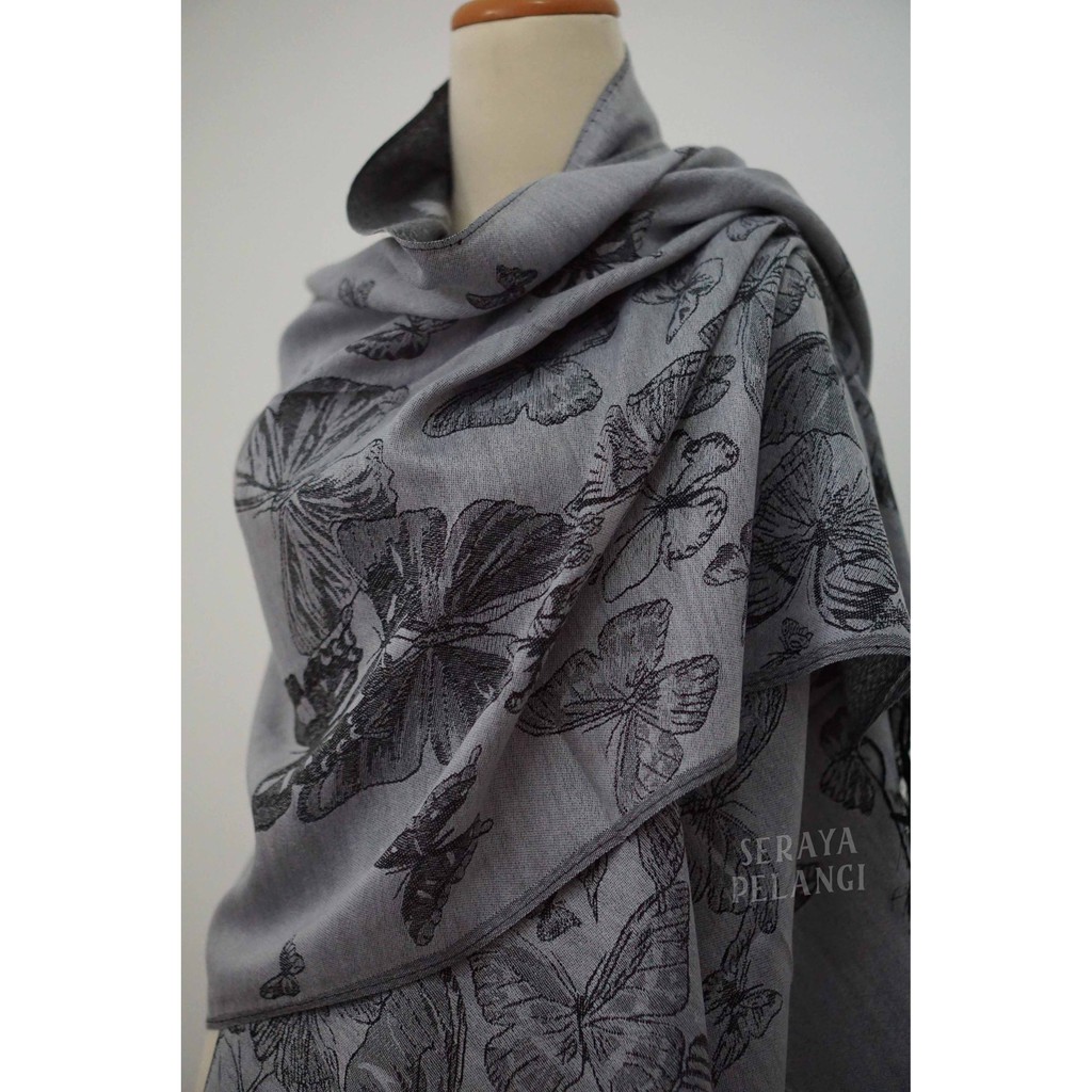 Pashmina Cashmere Motif Kupu-Kupu 01 | Selendang | Scarf | Syal | Shawl | Pasmina Kashmir | Souvenir | Hadiah Ulang Tahun | Birthday Gift | Aksesoris Fashion Wanita | Import Quality | Grosir Murah | Luxury Scarf