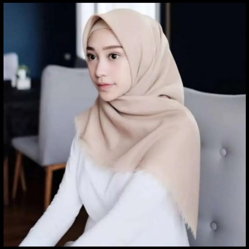WAJIB PUNYA JILBAB SAUDIA RAWIS SEGI EMPAT MURAH /HIJAB SAUDIA RAWIS / KERUDUNG SAUDIA RAWIS TERBARU-cream