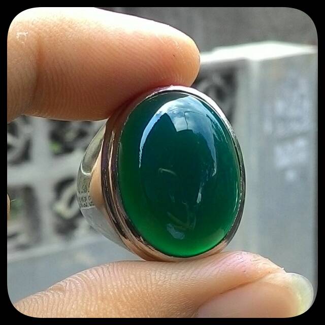 BATU CINCIN NATURAL CHALCEDONY IJO BOTOL RASA BACAN