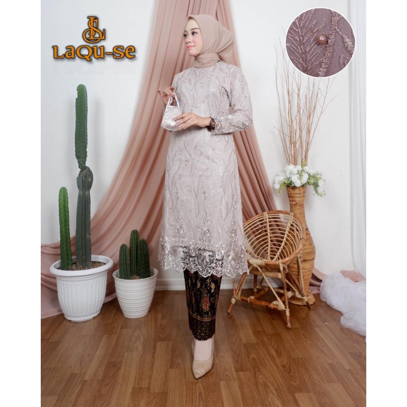 Setelan Kebaya Wisuda Wanita Terlaris Baju Pesta Kondangan Modern Dress Perempuan Terbaru By Laquse_kebaya2