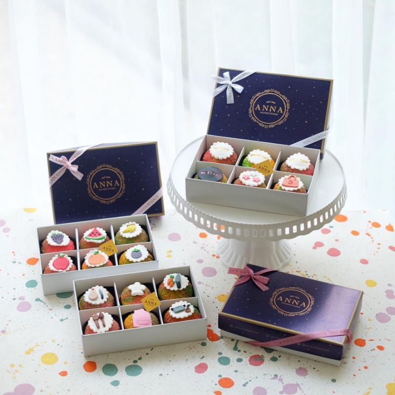 

Soes Custom/Choux Custom Fondant Small Box