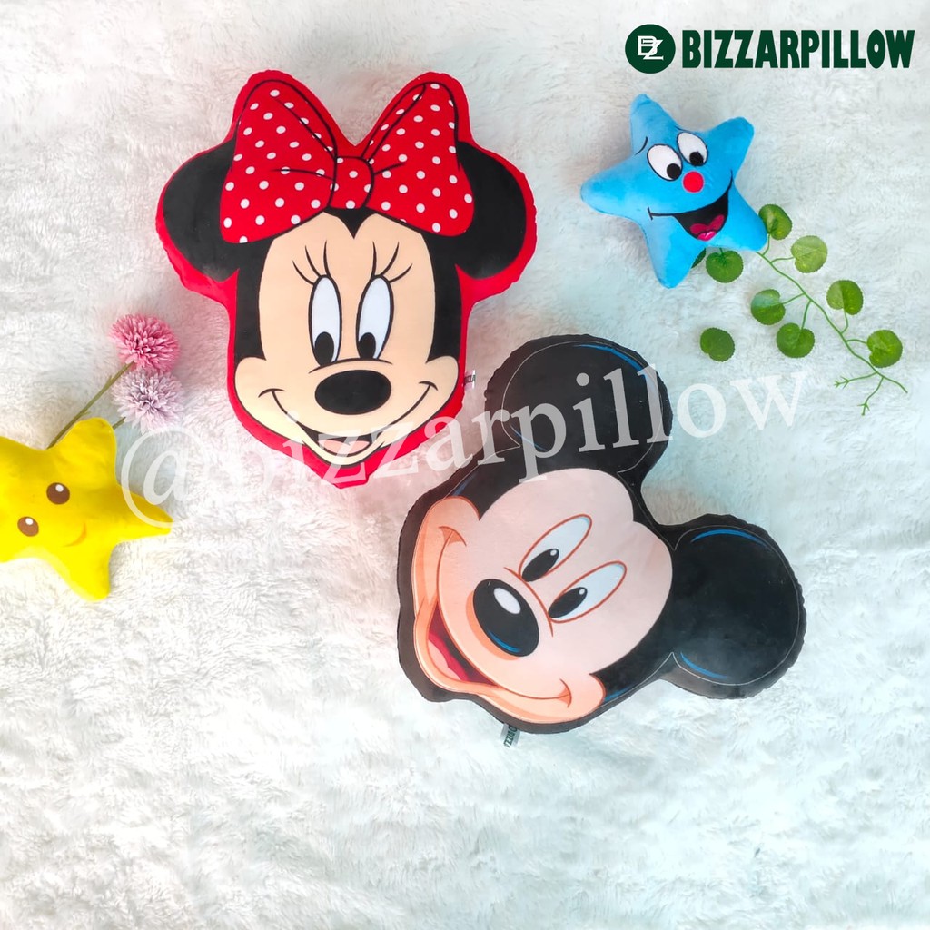 Bizzarpillow Bantal Kepala Mickey Minnie size M BZ123