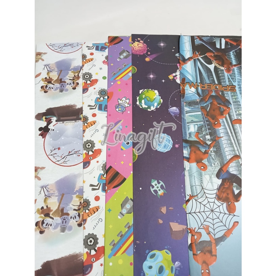 ( 5 Lembar - 5 Motif ) MIX NETRAL - KERTAS KADO SANWA - GIFT WRAP SANSAN WAWA DOTS POLKADOTS SALUR ONDE GARIS CARS FROZEN SUPERHERO JUSTICE LEAGUE PARIS LONDON STARS LOVE ROMANCE MICKEY TRUCKS TRIANGLE SHARKS FISH AVENGERS PIRATES SPIDERMAN CIRCUS