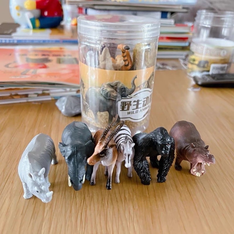 miniature animal figurine simulation toys pretend plays learning about animal