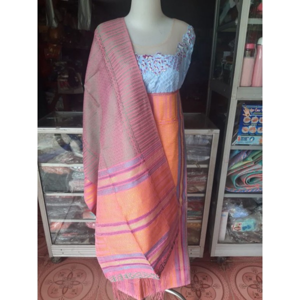 SONGKET TENUN PUCCA BINTIK MANDAR TARUTUNG SARUNG SELENDANG PESTA WANITA BATAK