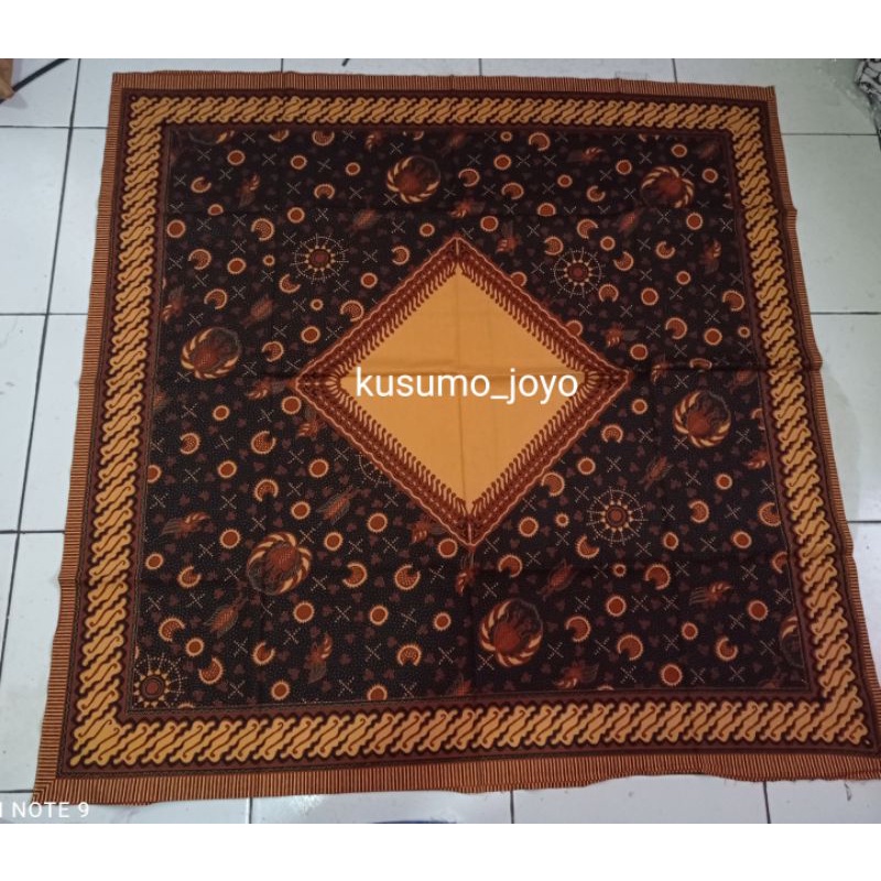 Udeng Batik Iket Kepala Motif Lintang Trenggono 1X1 Meter