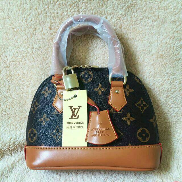 LV Alma Mini Mono