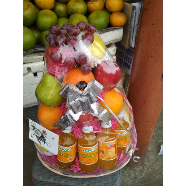 

PROMO parcel buah uk besar plus minuman vitamin