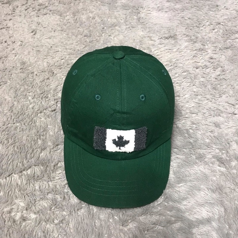 Topi simpel simple roots canada second
