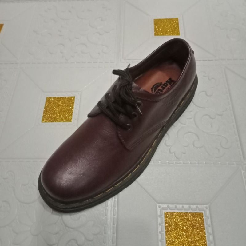 SALE Sepatu Pria /Merek Dr. Martens/Kulit Asli