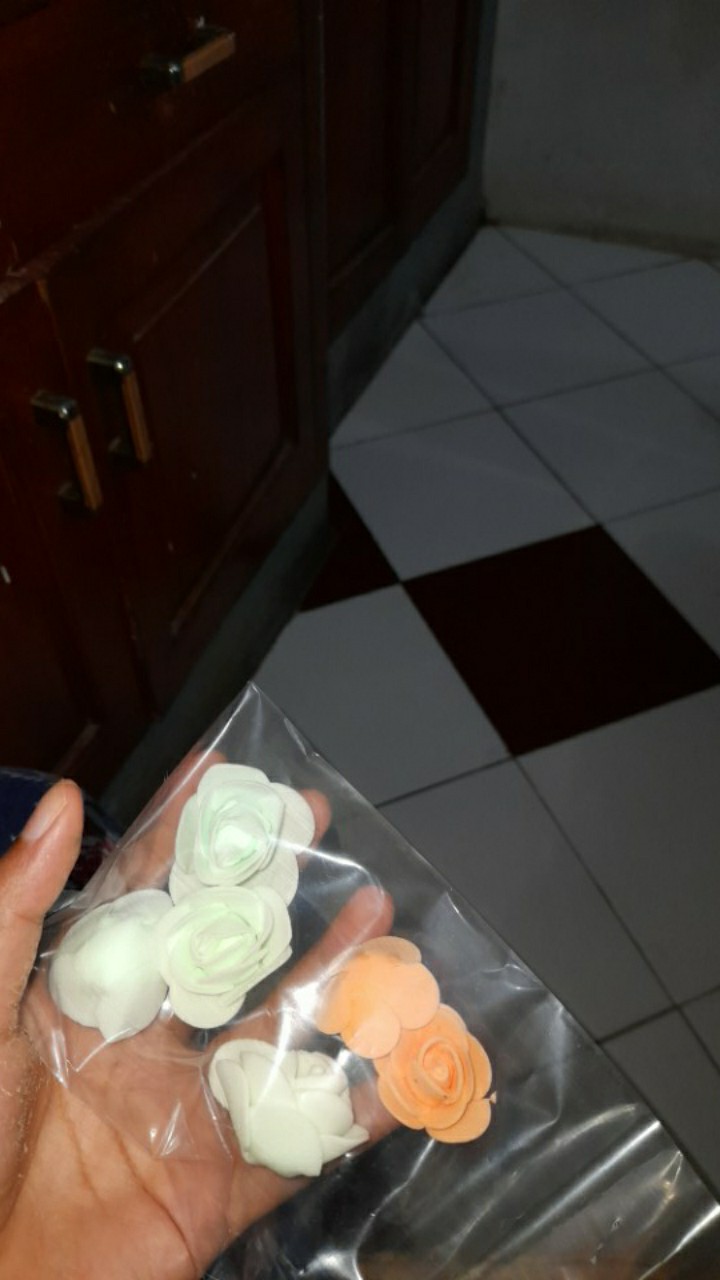 Bunga Spons 3,5 Cm Bahan Mahar